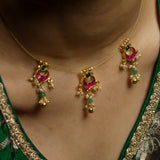 Mira Dainty Necklace Set